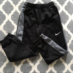 ♥️Nike Boy’s Joggers *Read